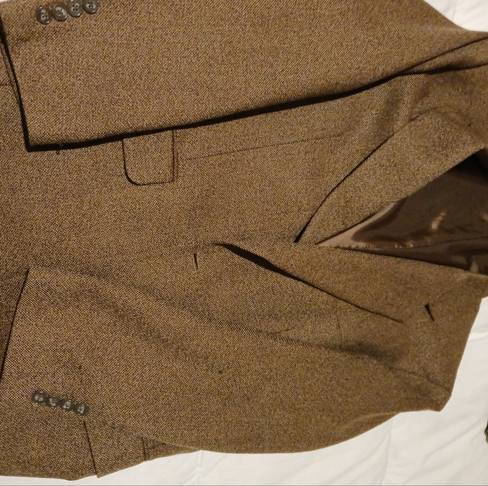 Alfani blazer size 41 reg pit to pit 21in shoulder to shoulder 20.5 Brown Tweed